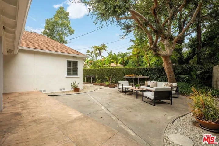 1956 S Durango Avenue, Los Angeles, California 90034