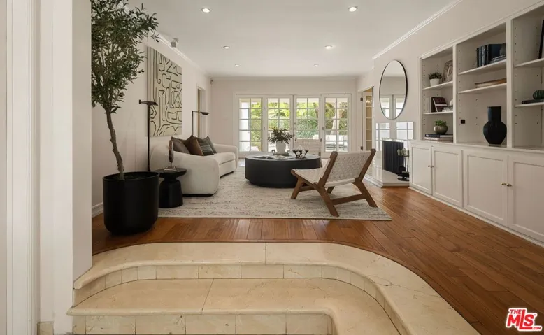 1956 S Durango Avenue, Los Angeles, California 90034