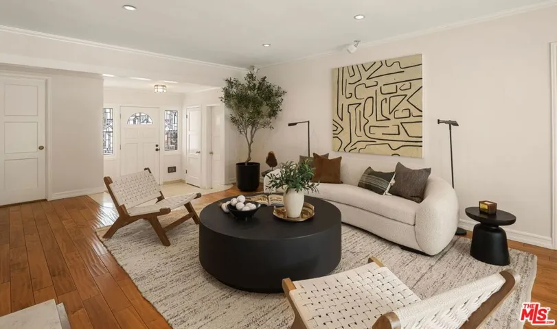 1956 S Durango Avenue, Los Angeles, California 90034