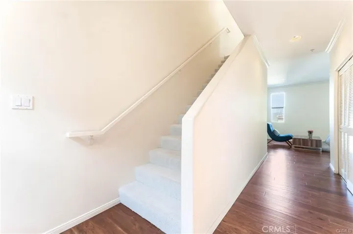 5220 Premiere Hills Circle 228, Woodland Hills, California 91364