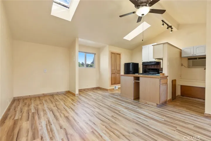 18 Joy, Chico, California 95926