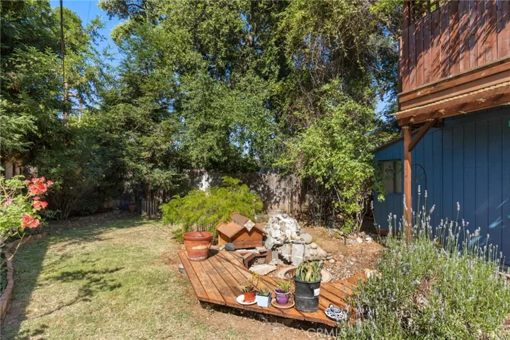 18 Joy, Chico, California 95926