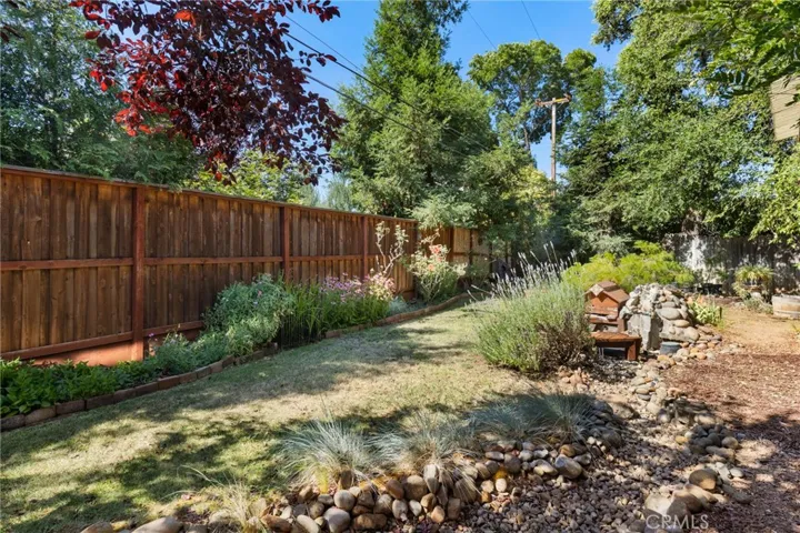 18 Joy, Chico, California 95926