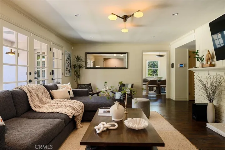 4845 Matilija, Sherman Oaks, California 91423
