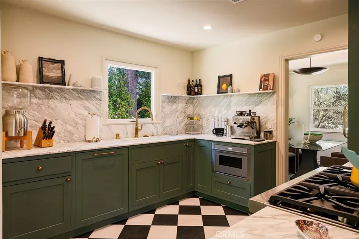 4845 Matilija, Sherman Oaks, California 91423