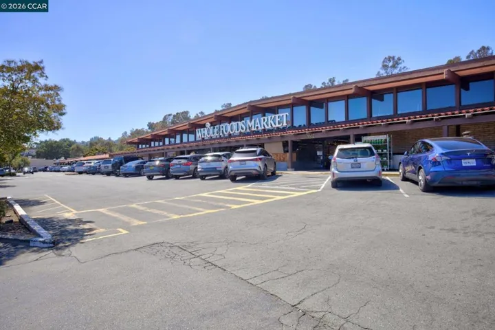 Nearby Shopping