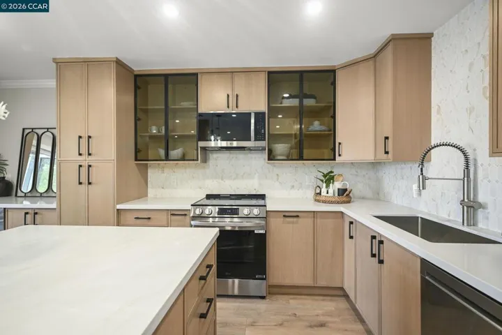 1601 Canyonwood Ct 8, Walnut Creek, California 94595