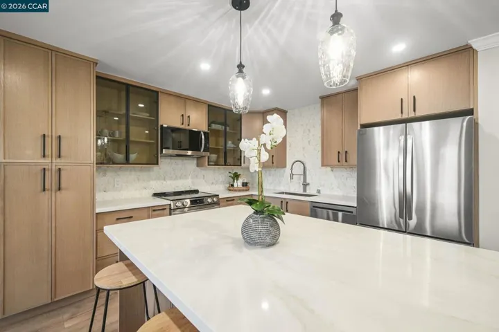 1601 Canyonwood Ct 8, Walnut Creek, California 94595