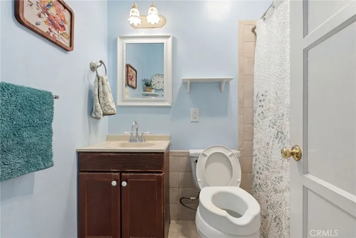 1658 W 213th, Torrance, California 90501