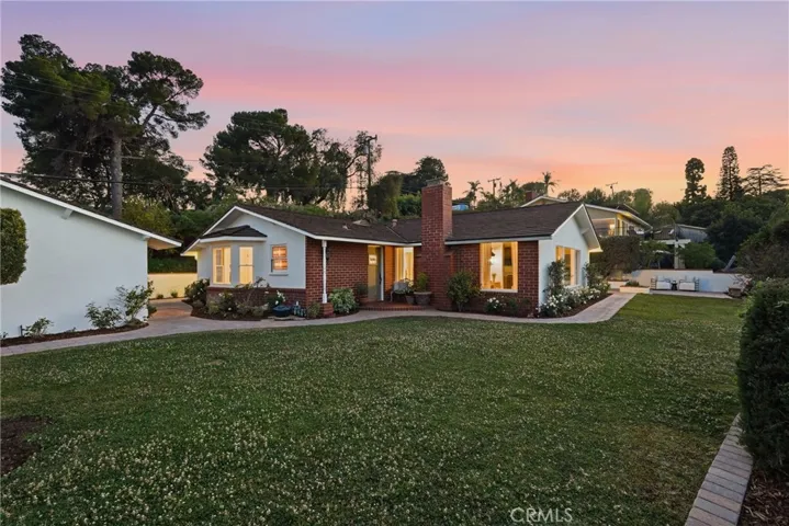 1 Stirrup Road, Rancho Palos Verdes, California 90275