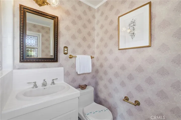 1 Stirrup Road, Rancho Palos Verdes, California 90275