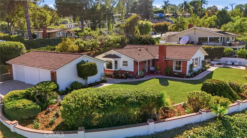 1 Stirrup Road, Rancho Palos Verdes, California 90275