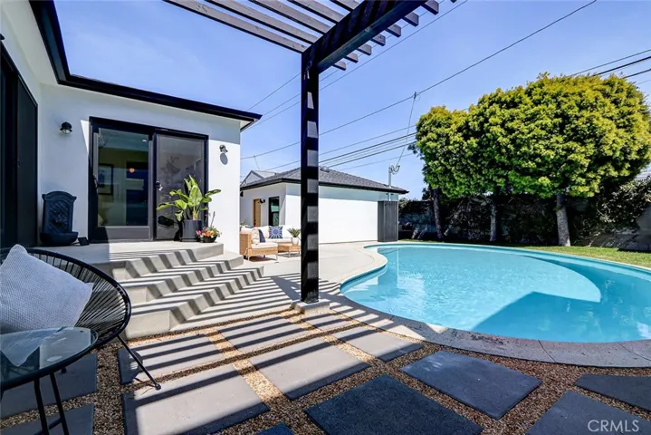 2100 Wendy Way, Manhattan Beach, California 90266