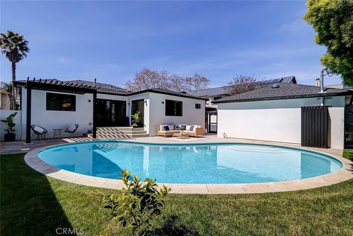 2100 Wendy Way, Manhattan Beach, California 90266