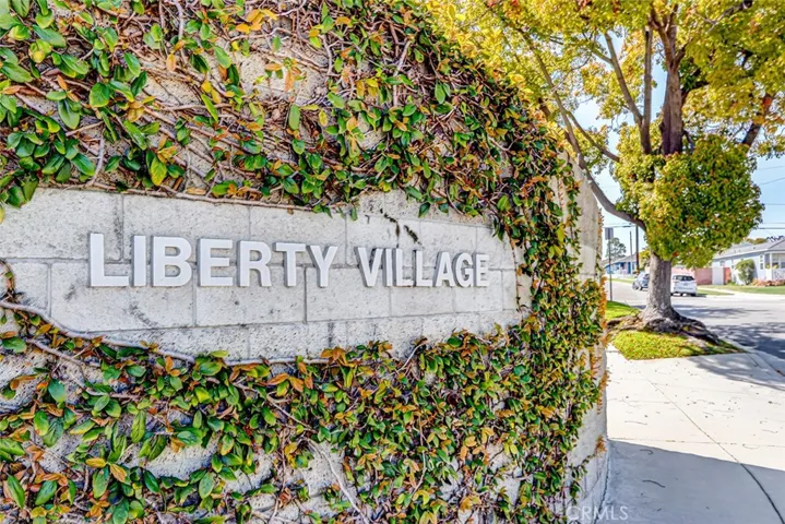2100 Wendy Way, Manhattan Beach, California 90266