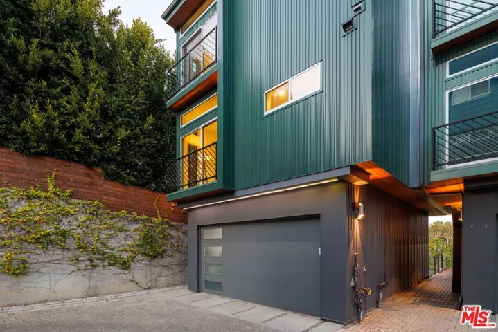 616 Belmont Avenue, Los Angeles, California 90026