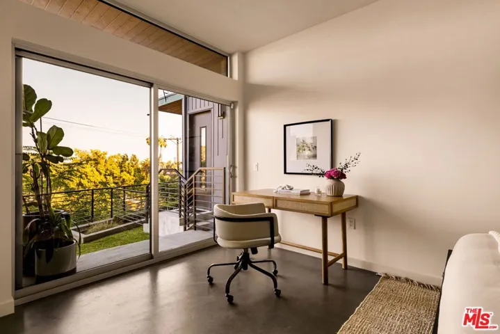 616 Belmont Avenue, Los Angeles, California 90026