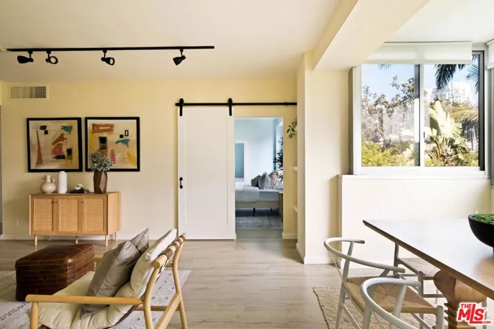 969 Hilgard Avenue 307, Los Angeles, California 90024