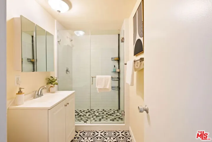 969 Hilgard Avenue 307, Los Angeles, California 90024