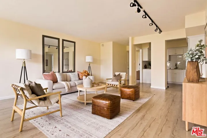 969 Hilgard Avenue 307, Los Angeles, California 90024
