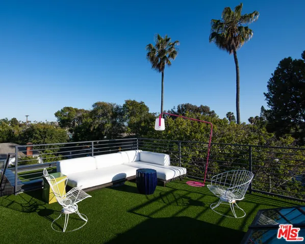 813 Palms, Venice, California 90291
