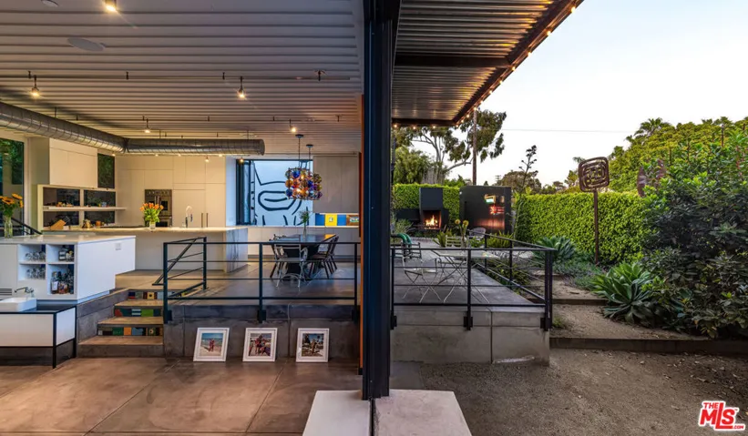 813 Palms, Venice, California 90291