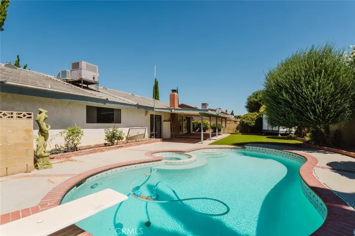 43724 Secure Place, Lancaster, California 93536