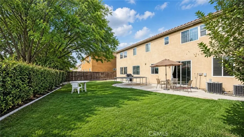 7376 Sungold, Eastvale, California 92880
