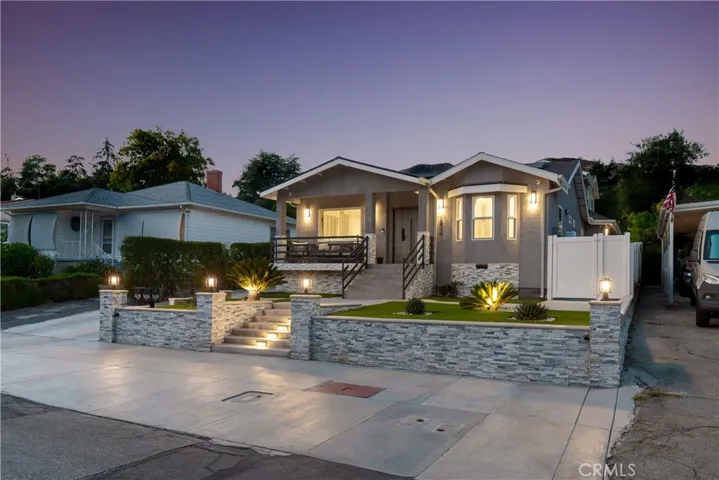 3419 Montrose Ave, La Crescenta, California 91214