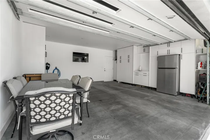 3419 Montrose Ave, La Crescenta, California 91214