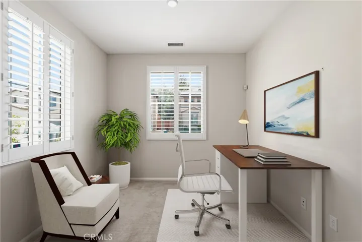 *Virtual Staging-office space.