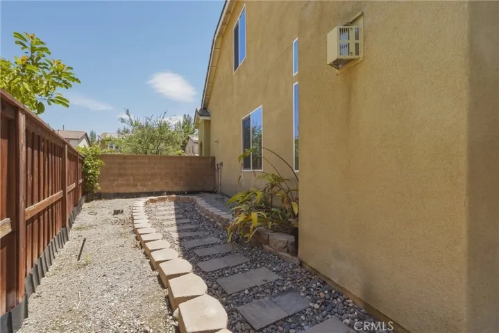 Side yard