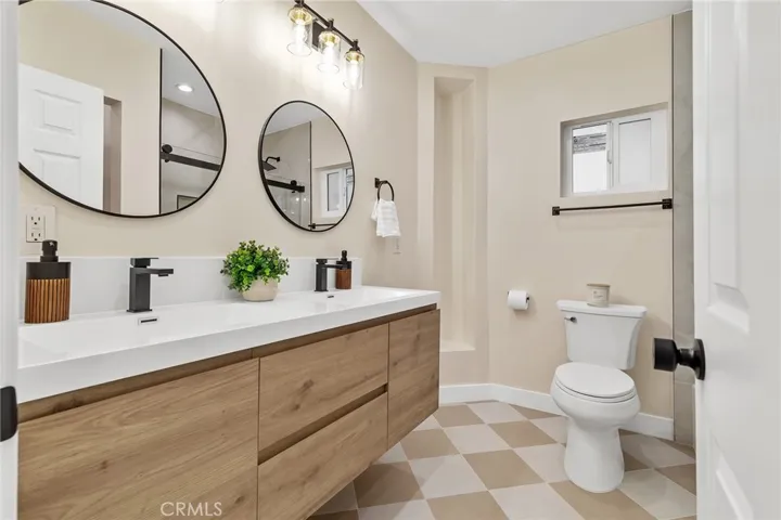2801 Adriatic, Long Beach, California 90810