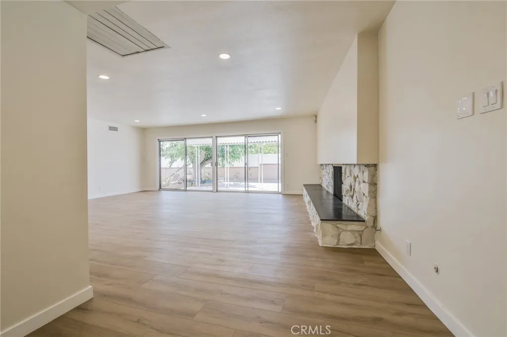 From Livingroom to Family Room