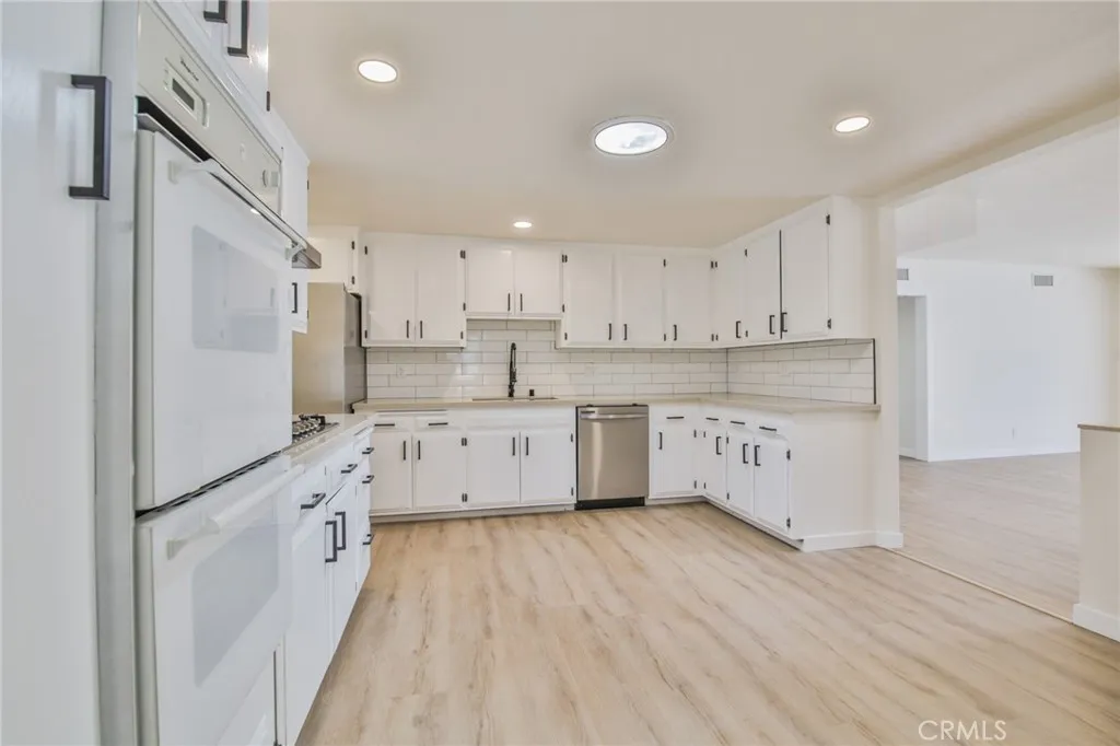 Large Kitchen