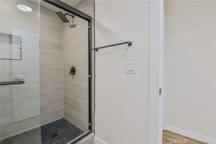 Master Bedroom Bathroom