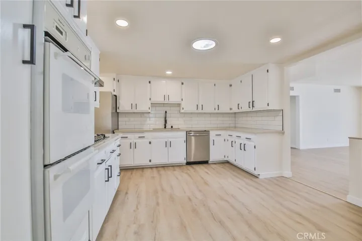 Large Kitchen