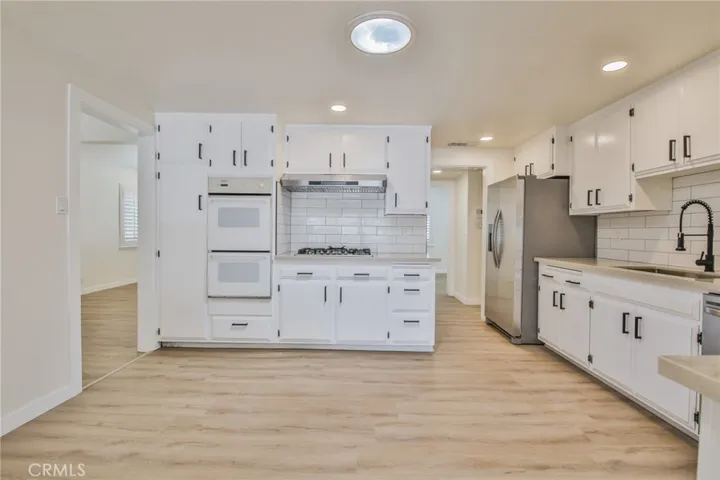 Large Kitchen