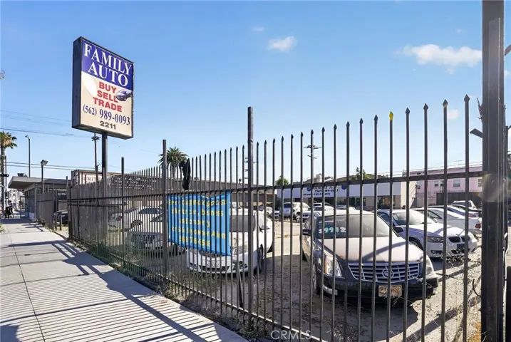 2211 Long Beach Boulevard, Long Beach, California 90806