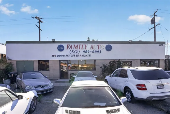 2211 Long Beach Boulevard, Long Beach, California 90806