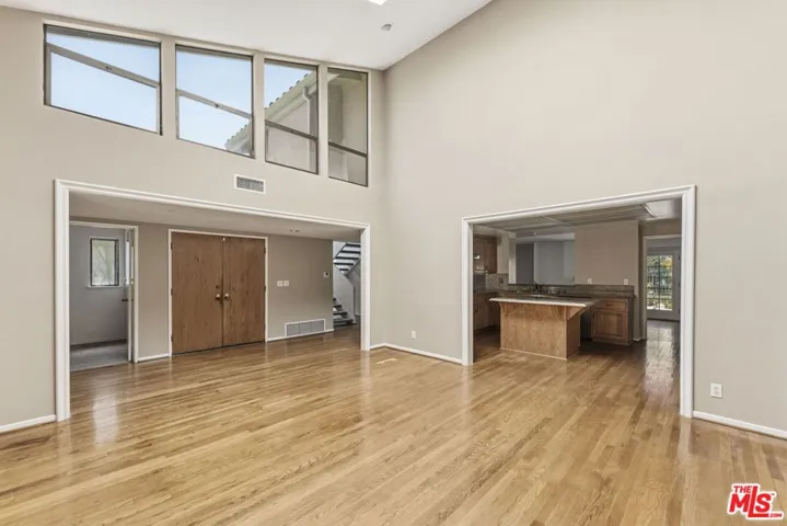2755 Bottlebrush Drive, Los Angeles, California 90077