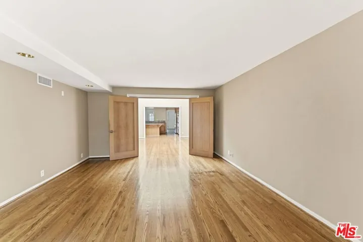 2755 Bottlebrush Drive, Los Angeles, California 90077