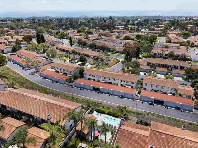 6854 Maple Leaf Dr, Carlsbad, California 92011