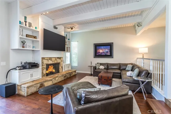 24806 Rosepark Court, Newhall, California 91321