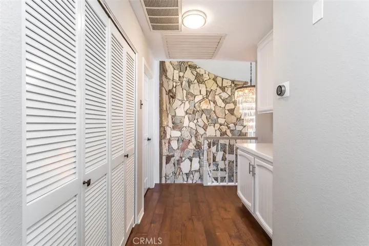24806 Rosepark Court, Newhall, California 91321