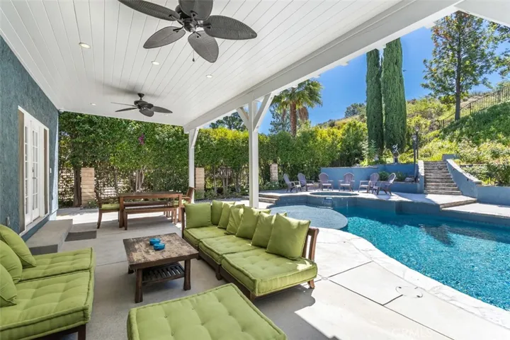 24806 Rosepark Court, Newhall, California 91321
