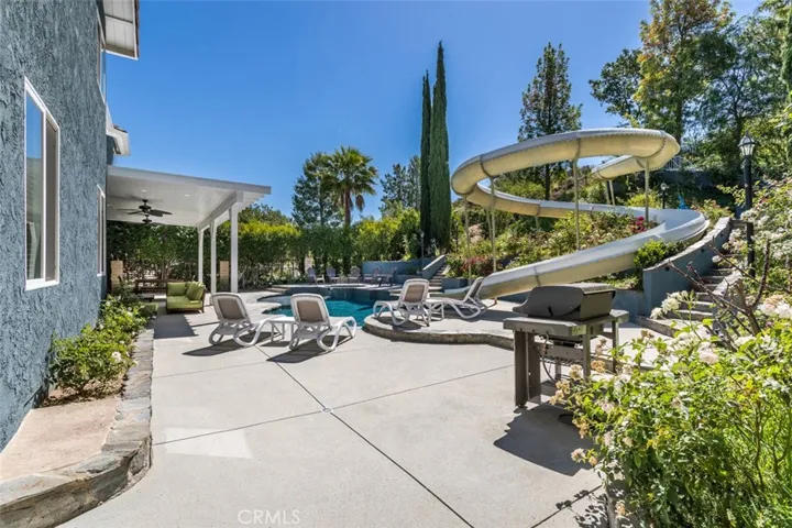 24806 Rosepark Court, Newhall, California 91321