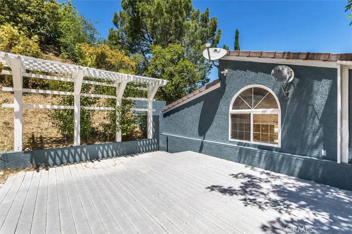 24806 Rosepark Court, Newhall, California 91321
