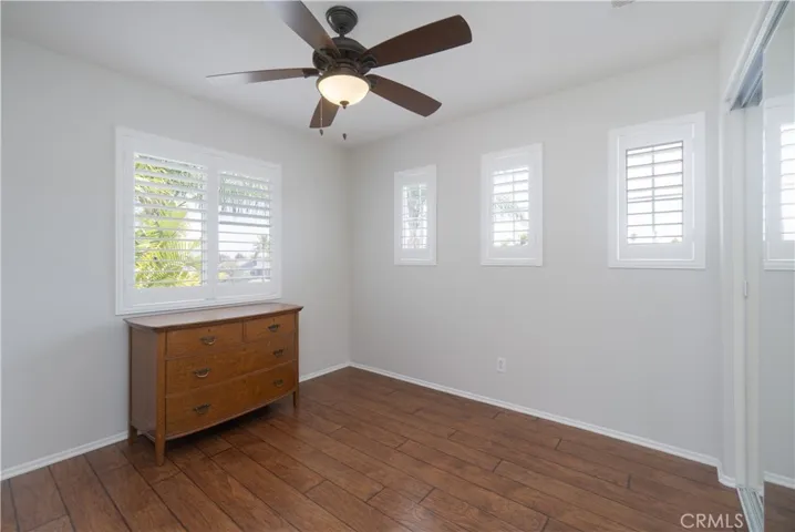 3420 New York, Corona, California 92882
