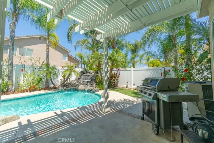 3420 New York, Corona, California 92882